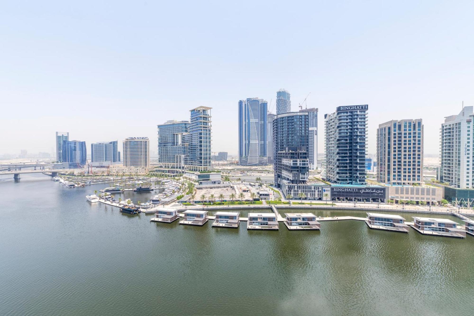 Damac Canal Views Residences Dubai Exterior foto